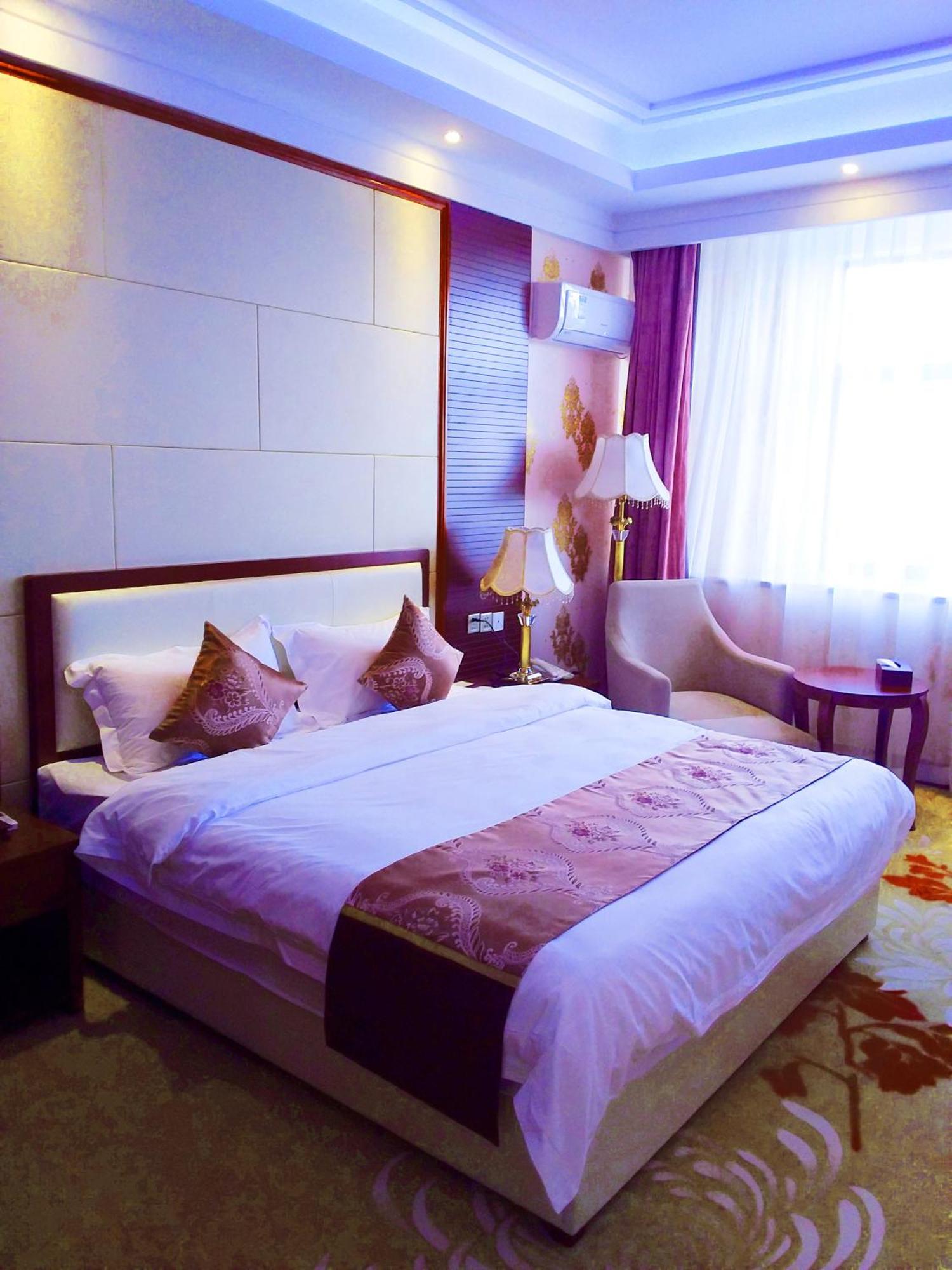 Golden Peacock Hotel Blantyre Dış mekan fotoğraf